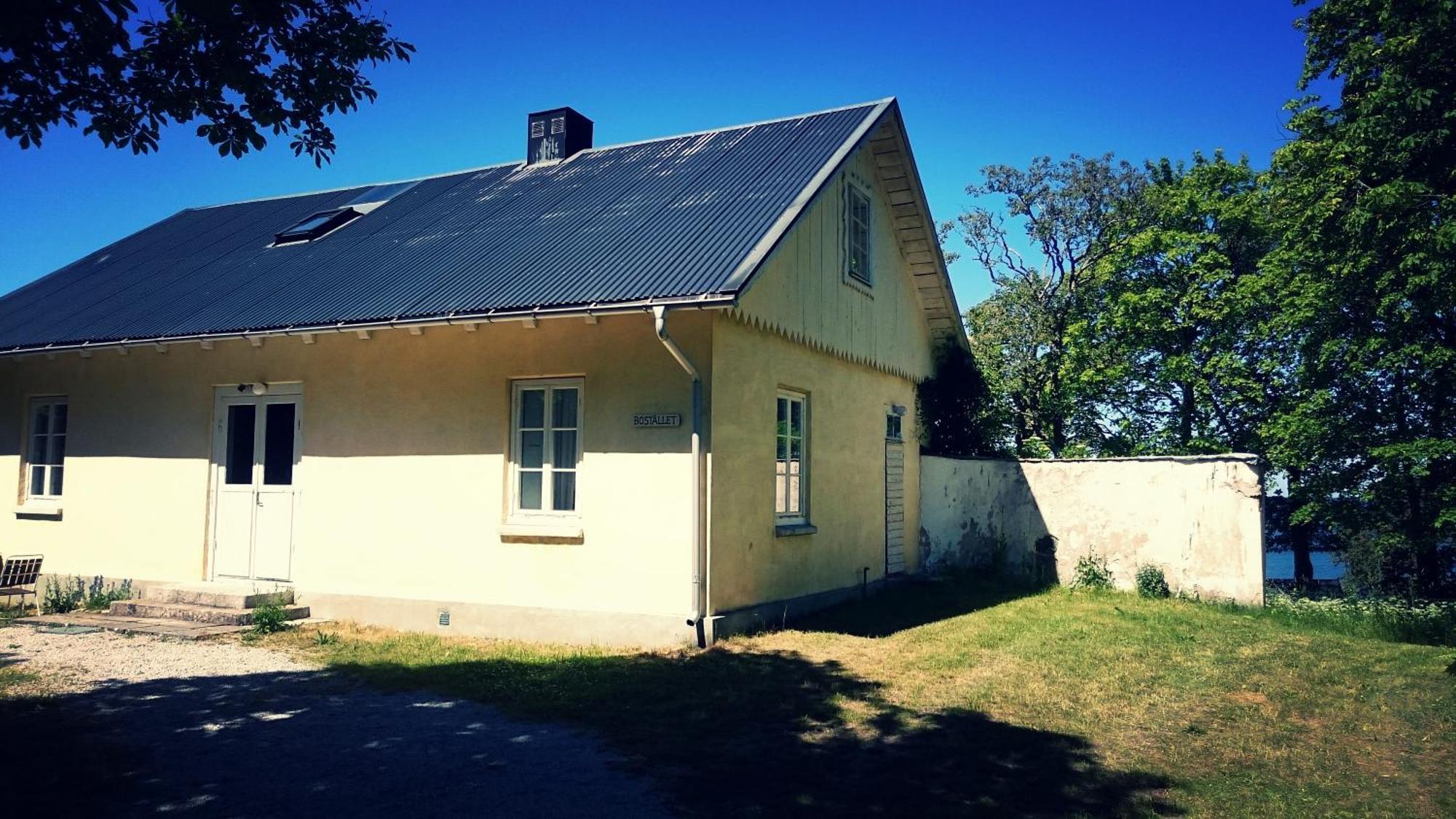 Fridhems Pensionat Visby Ruang foto